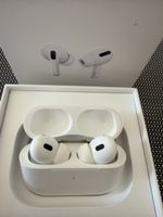 AirPods Pro 2023