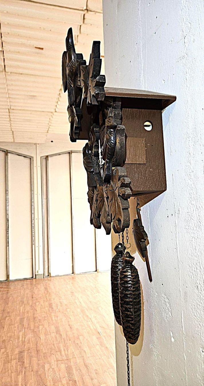 Uhren: Kuckucksuhr. "Christoffel Pendelwanduhr." – Gebraucht aus Trun von artantic 3