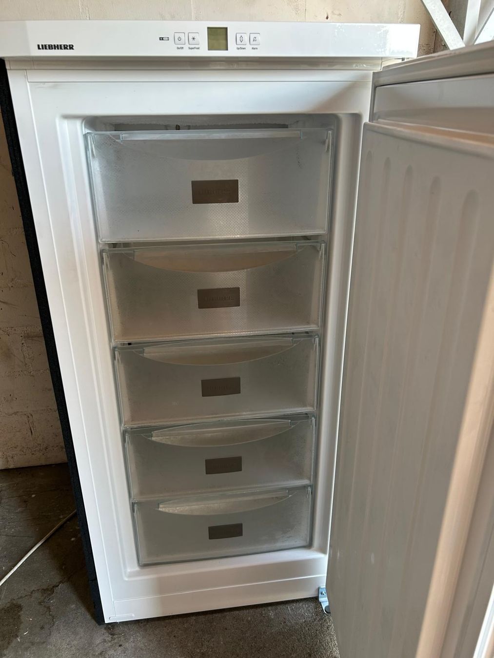 Gefrierschrank: tiefkühlschrank liebherr – Gebraucht aus Basel von faz_hdd8 6