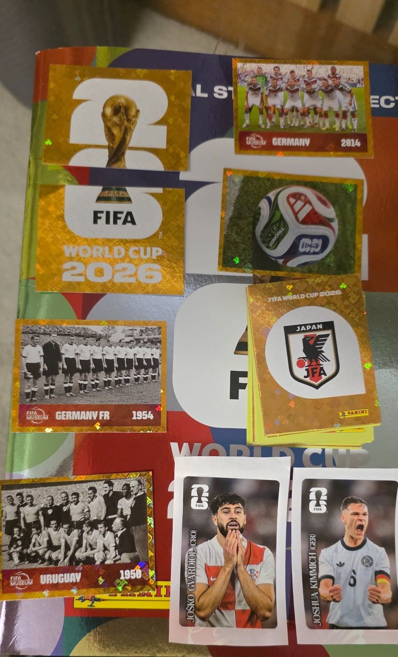 Sticker: Panini 132 Aufkleber + 2 coca cola + Album – Nuovo (secondo la descrizione) da Hittnau venduto da Annubis 1