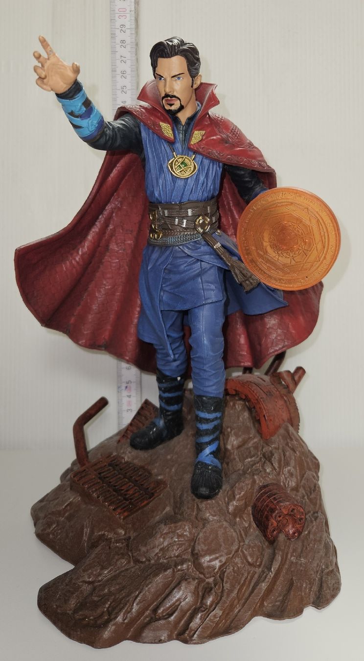 Marvel Statuette: Marvel Doctor Strange Figur – Usato da Münchenstein venduto da vitalfit 4