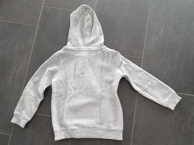 C&A Maglioni & Felpe: Hoodie Gr. 128 – Usato da Oberegg venduto da Roberto24 1