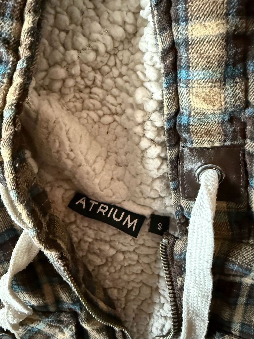 Jacken: Jacke – Gebraucht aus Flawil von Stella_3 2