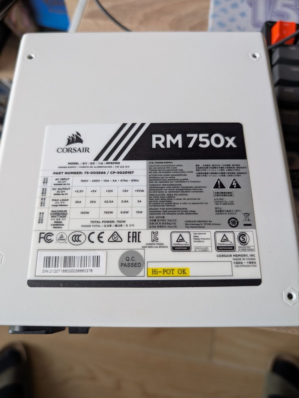 Corsair Elektronikbauteil: Corsair RM750x – Gebraucht aus Le Mouret von XanSolo 2