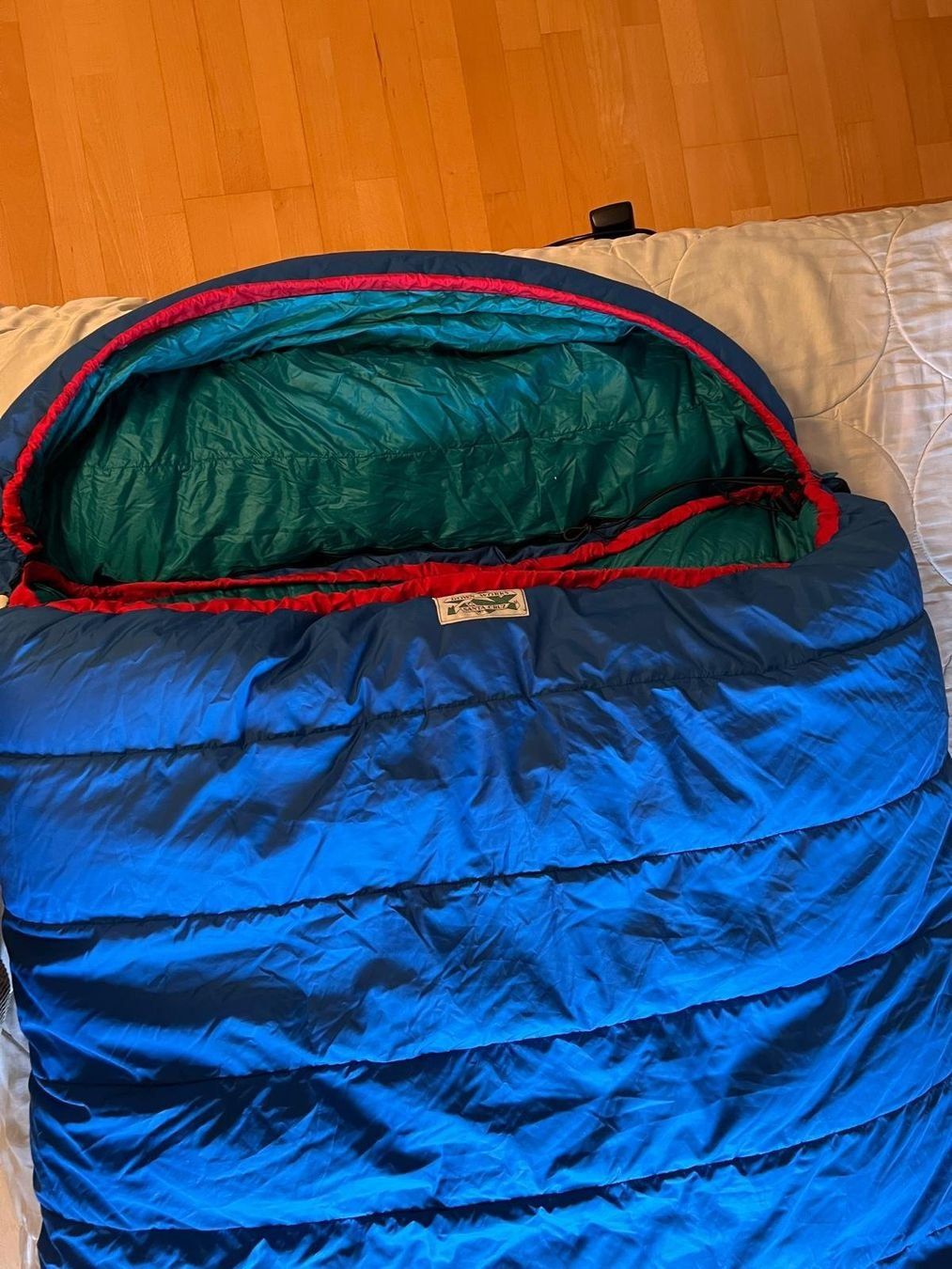 Schlafsäcke: Down Works Schlafsack, nie benutzt, -23°C – Neu (gemäss Beschreibung) aus Arlesheim von Haks