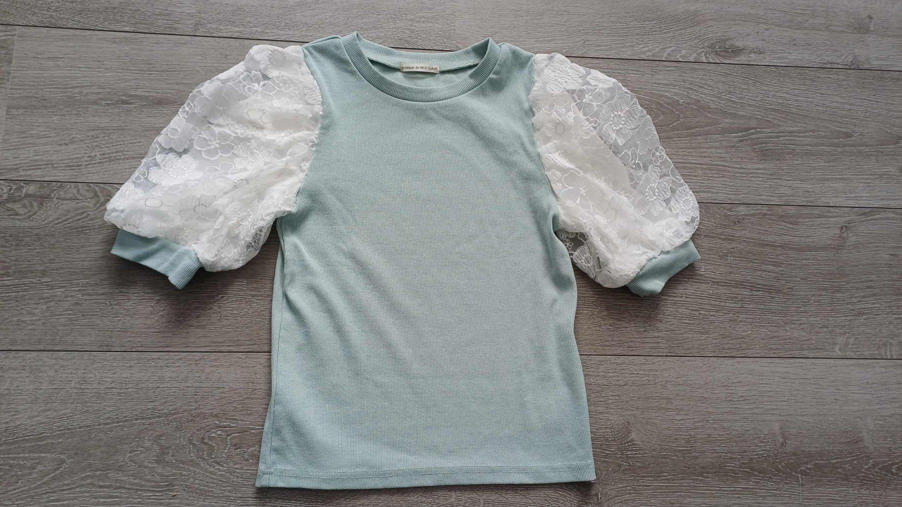 Tops: Top – D'occasion à Müntschemier par Kinako