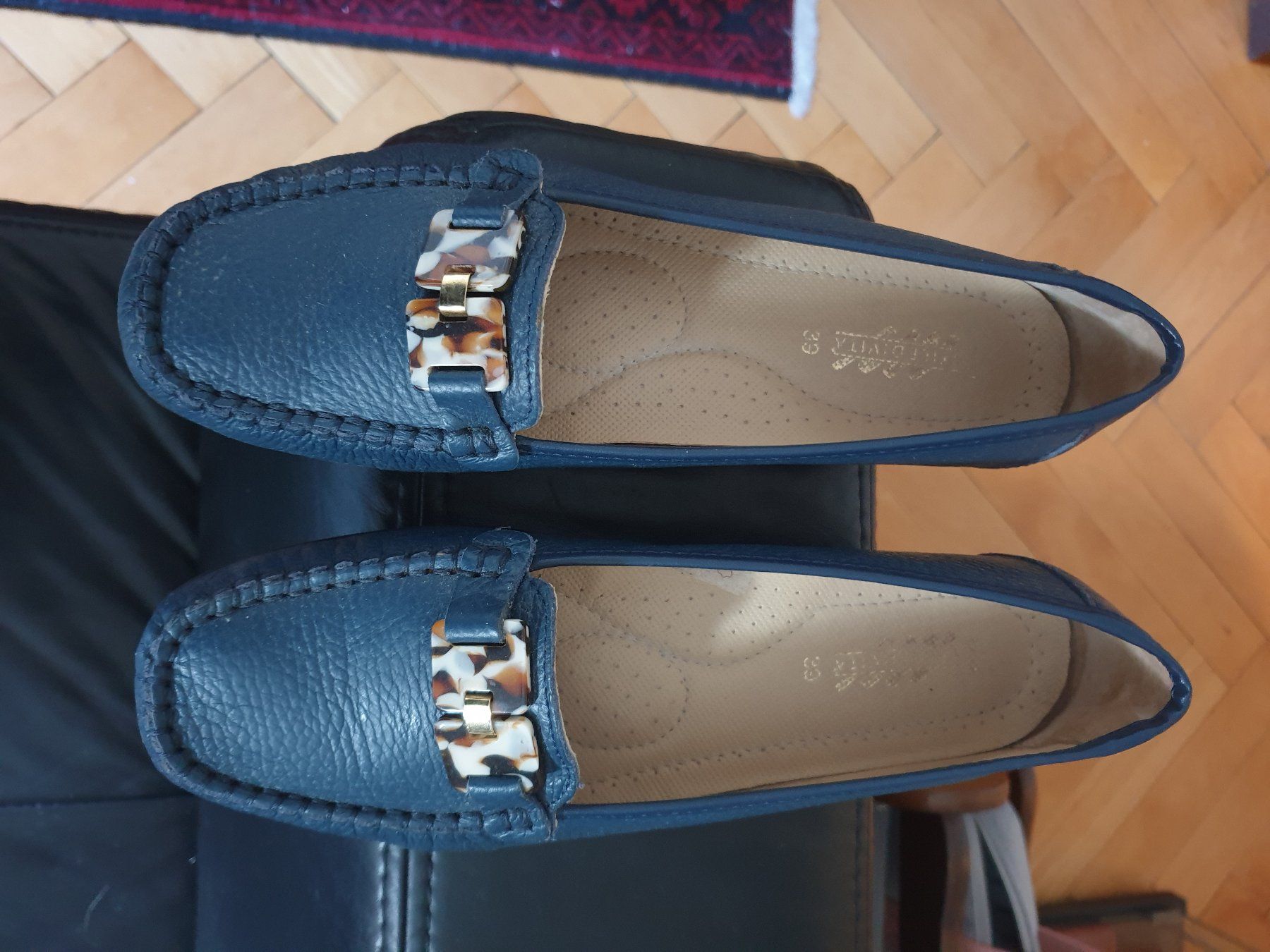 Scarpe da donna: chaussures – Usato da Genève venduto da put_29m9 1