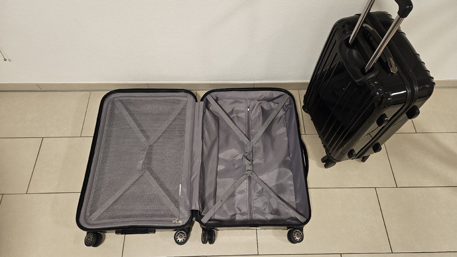 Reisekoffer: Koffer Set schwarz Royal Class Travel Line – Gebraucht aus Schaan von car_wrv2 3