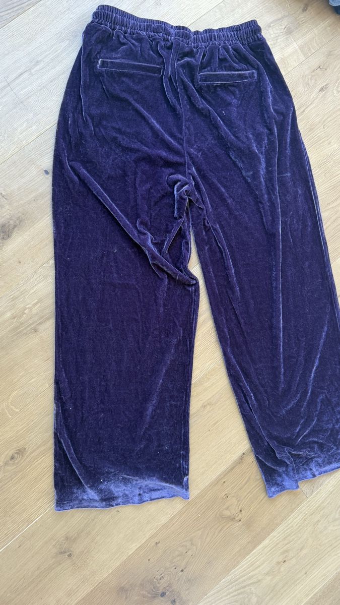 Pantaloni: YOURTURN Samthose XS, Violett, Top Zustand! – Usato da Gelterkinden venduto da teddywidder 3