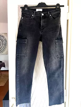 Jeans MANGO