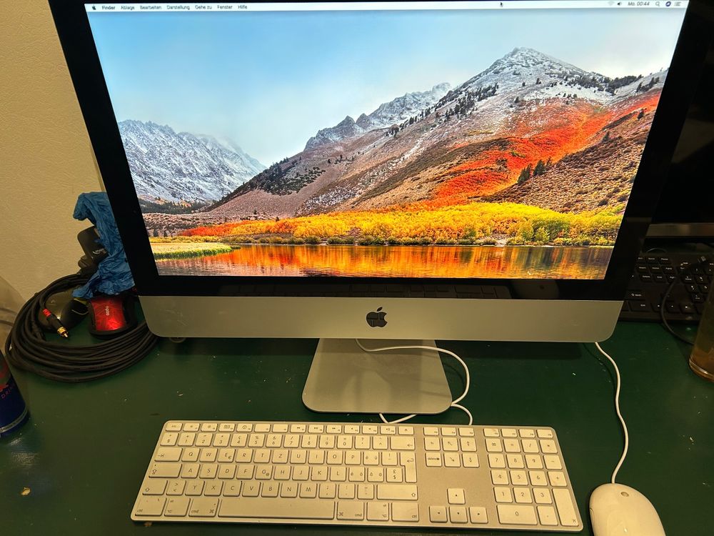 Apple I Mac 21,5“ (mid2011) 1