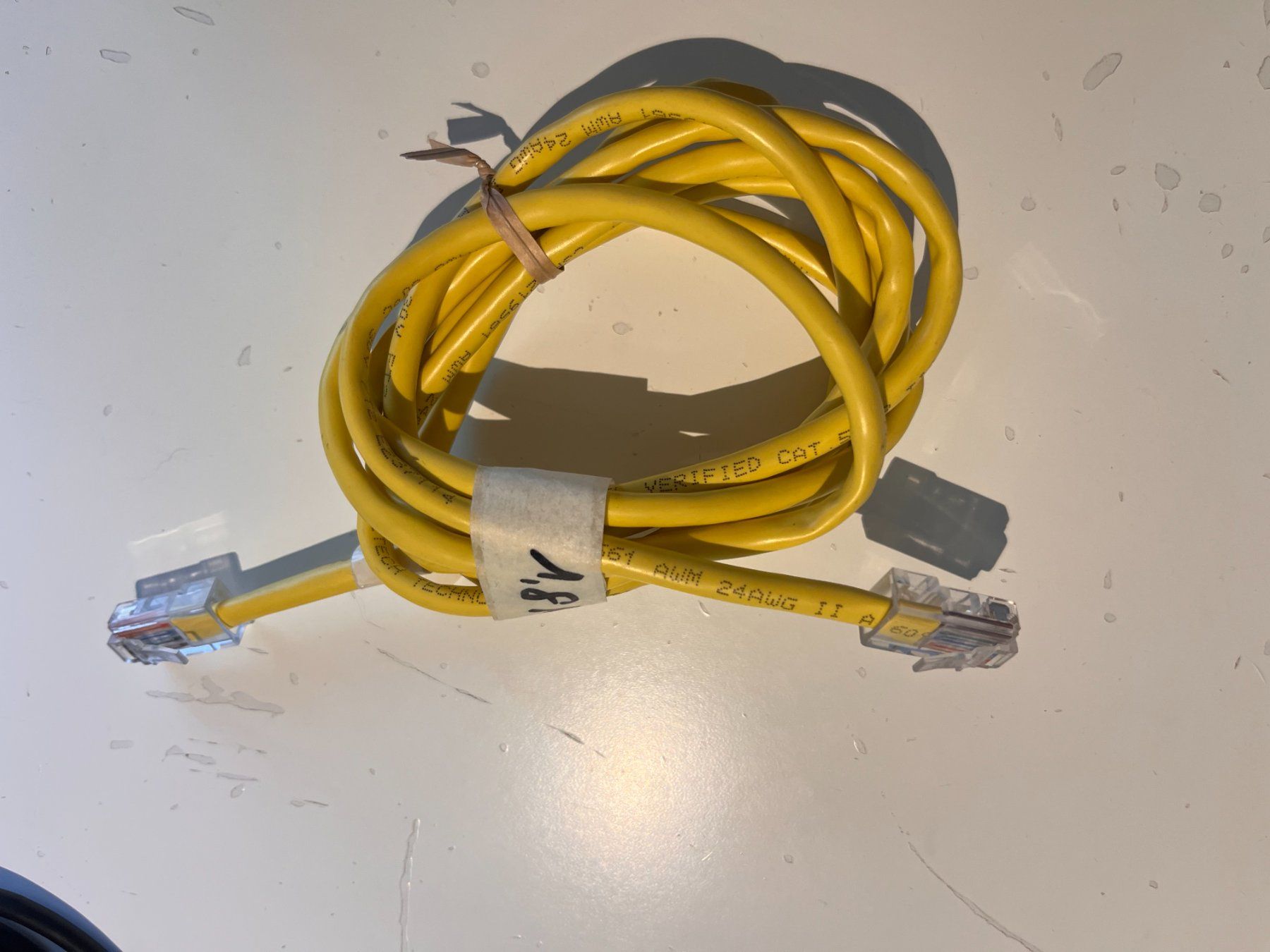 Kabel: Ethernet Netzwerkkabel 1.8 Meter – Gebraucht aus Bern von PJB