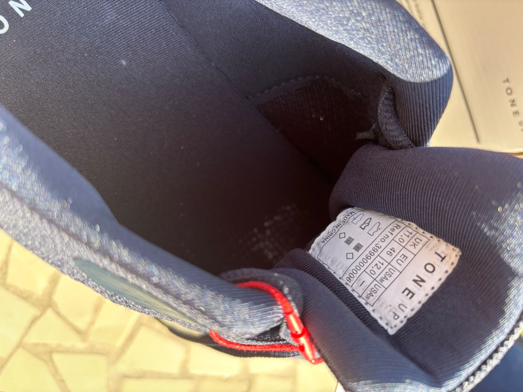 Scarpe da uomo: Basket.Pointure.46 – Nuovo e nell'imballaggio originale da Delémont venduto da Vendeur_3 4