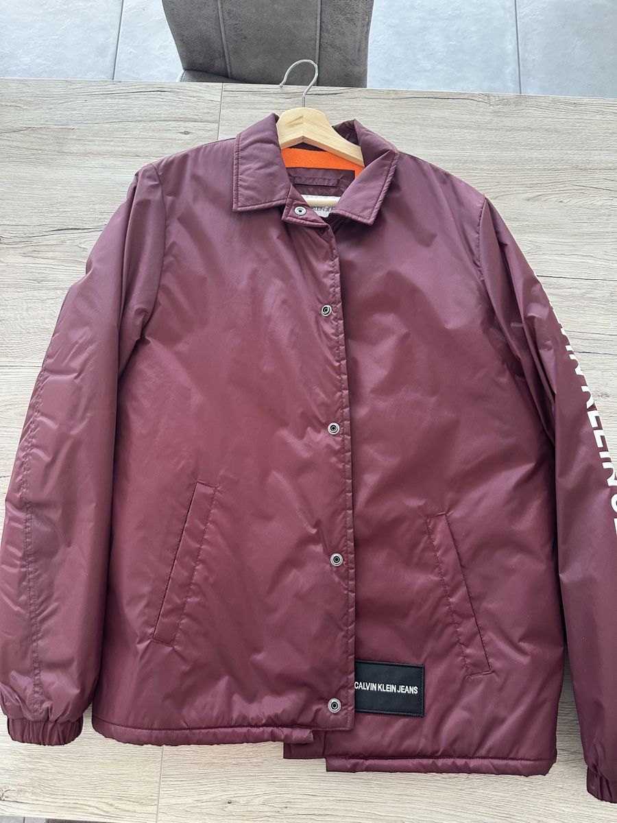 Giacche: Veste Calvin Klein Jeans Bordeaux – Usato da Moutier venduto da francisco20