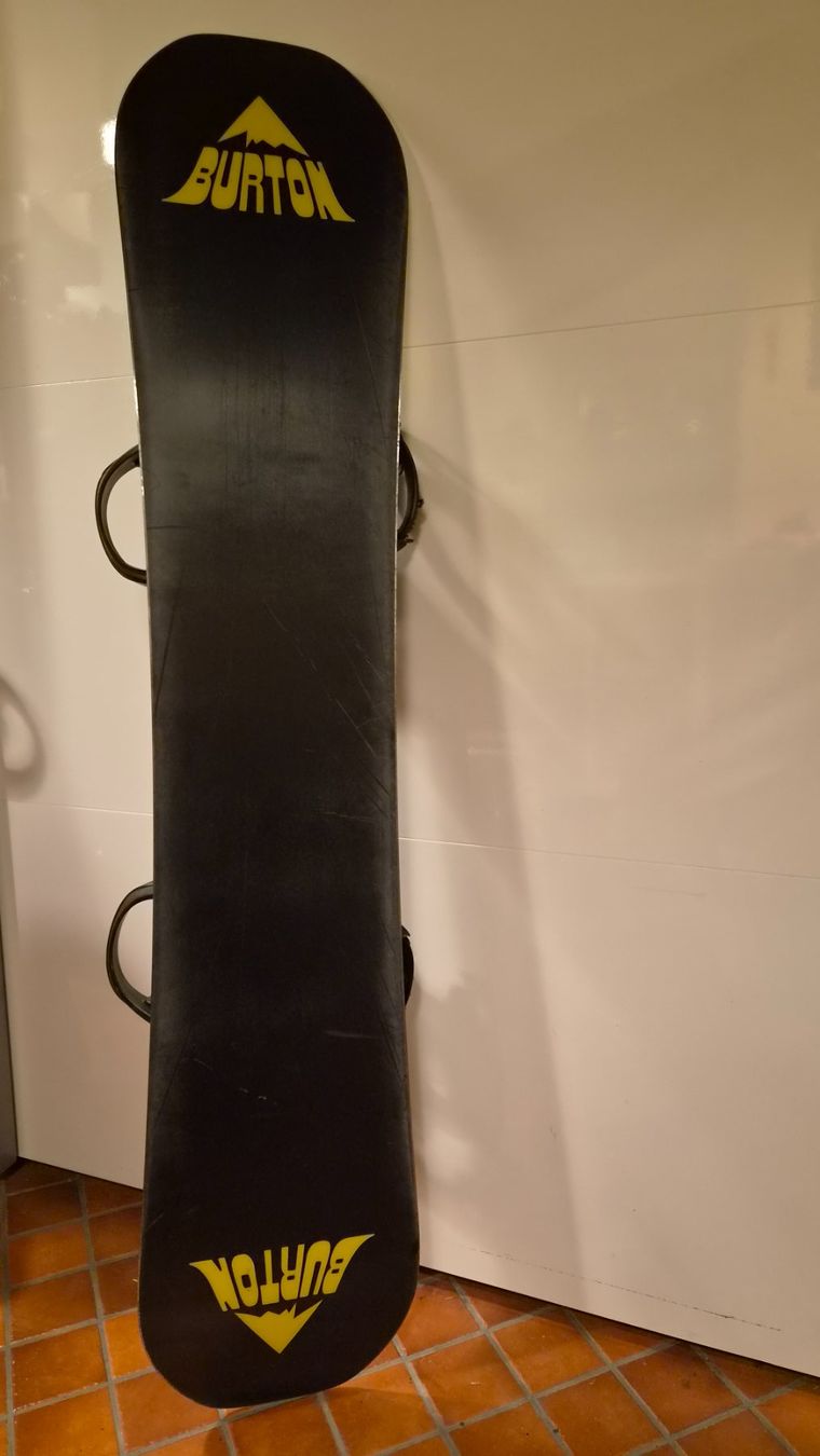 Burton Board: Burton Snowboard 145cm inkl. Bindung – Usato da Oberrieden venduto da Raja011 6