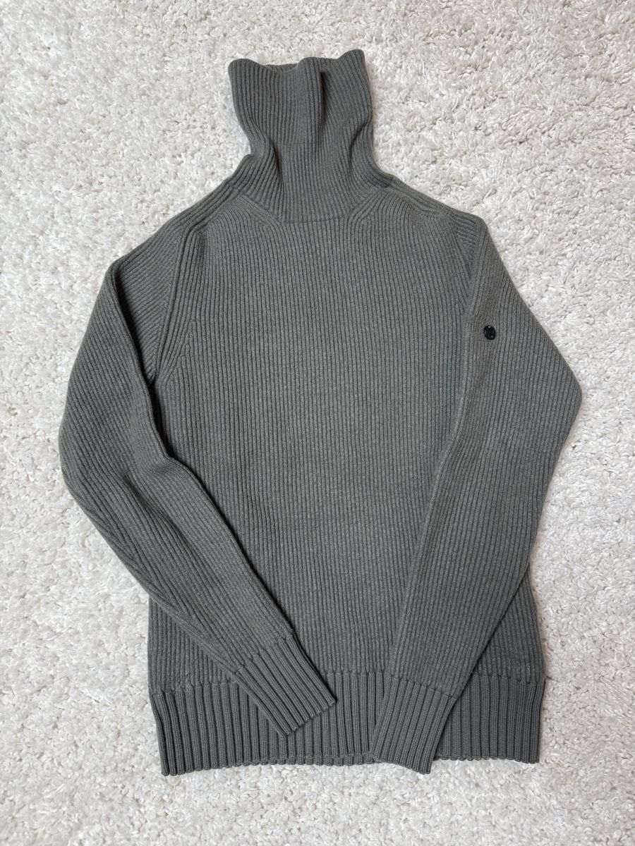 Stone Island Maglioni & Felpe: Stone Island Rollkragenpullover Gr. S Damen olive – Usato da Hinwil venduto da Annikalsa