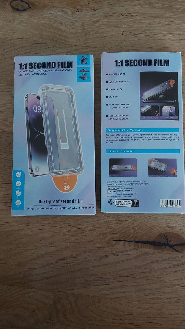 Ritocchi & pellicole di protezione: iPhone 15 Pro Max Panzerglas Neu  – Usato da Gwatt (Thun) venduto da Letzte-Chance-III 1