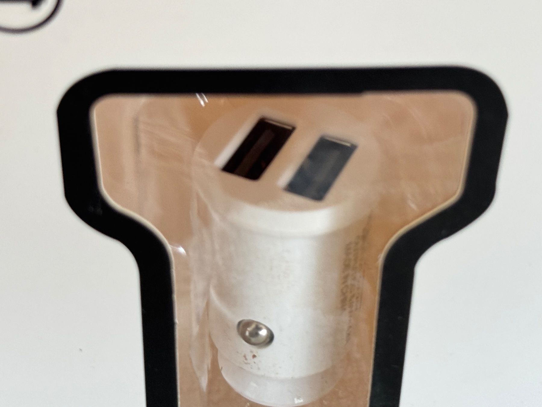 Laufwerke & Adapter: Autoladegerät mit 2 USB Ports neu – Neu und originalverpackt aus Weinfelden von nimms-jetzt-schnell 2