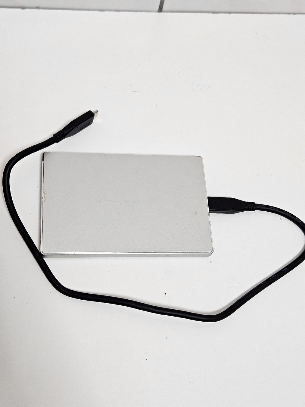 Lacie Dischi rigidi: Porsche Design Externe Festplatte 1TB – Usato da Schlieren venduto da Bestleo