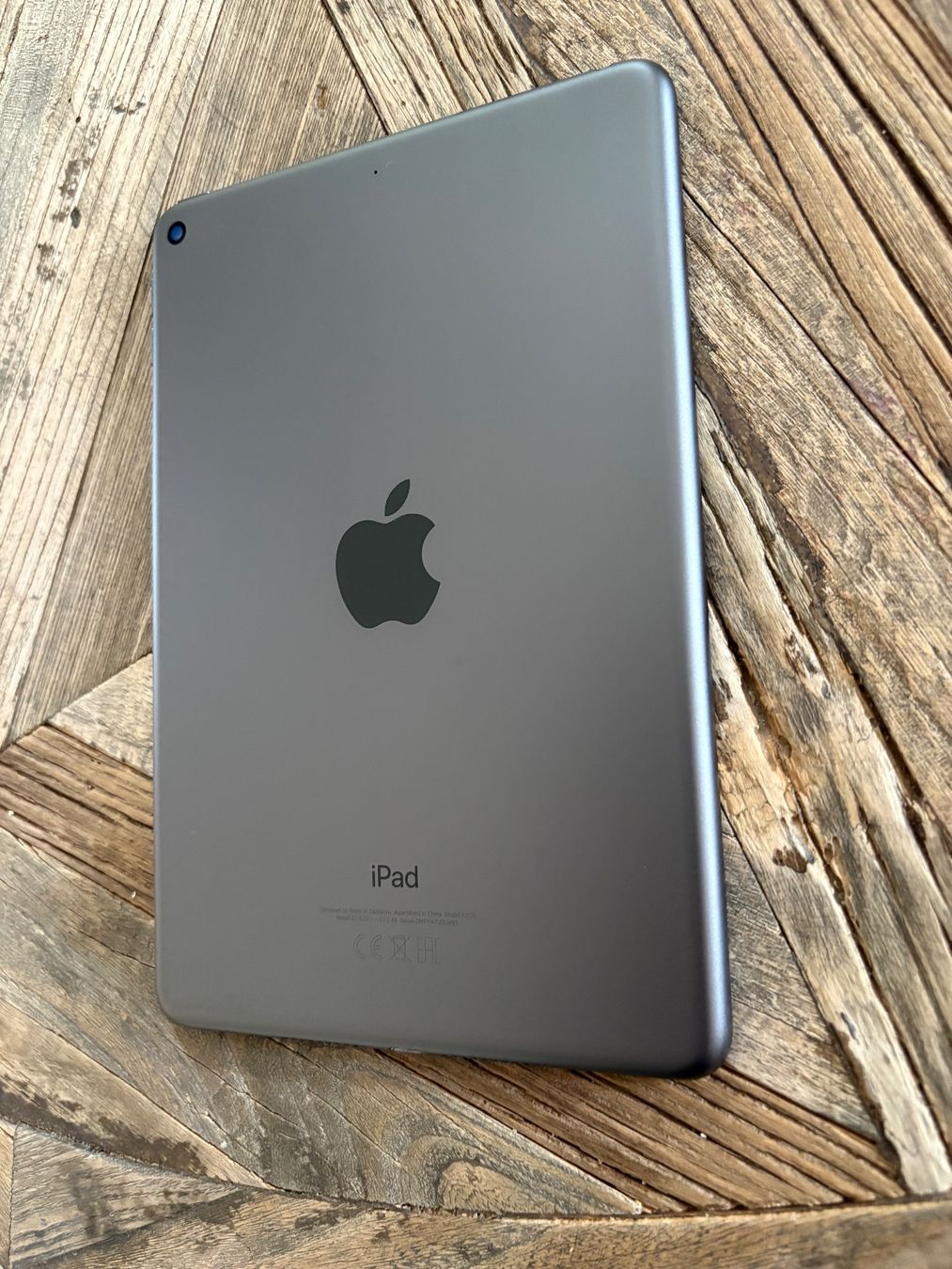 Apple Tablettes PC: Apple iPad mini (5. Generation) 64 GB mit Hüllen etc. – D'occasion à Ballwil par Soia 1