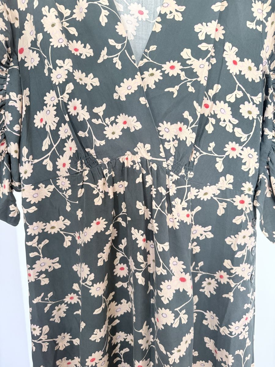 Toast Vestiti: Toast. Seidenkleid. Gr 38. – Nuovo (secondo la descrizione) da Zürich venduto da Reloved2020 2