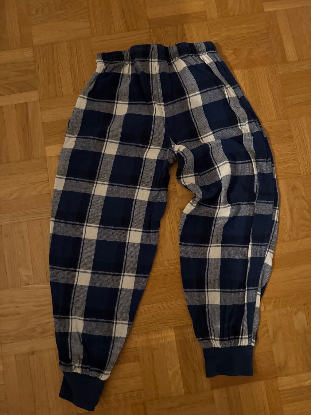 Pigiama & Simili: Kinder Pyjamahose Grösse 122/128 – Usato da Zürich venduto da zd_1965 1