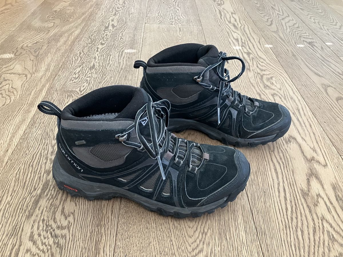 Salomon Herrenschuhe: Wanderschuhe Salomon 41 1/3 – Gebraucht aus Cham von Liliane78 1