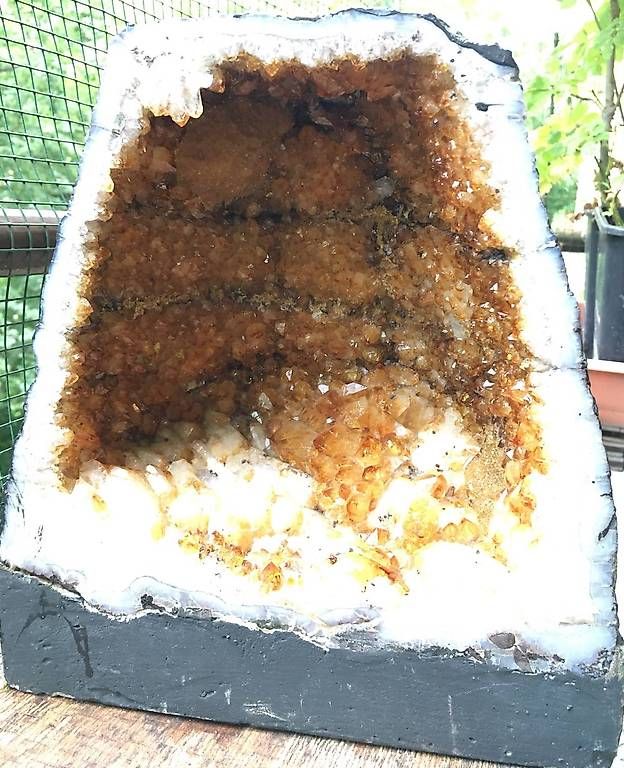 Minerali & Pietre curative: géode d'améthyste chauffée, vraie citrine géode existe pas – Usato da Vevey venduto da zabounetta 3