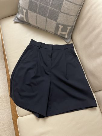 Max Mara Weekend Bermuda Shorts aus Wolle Gr. 36