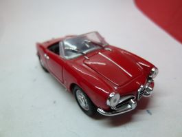 Alfa Romeo Spyder rot - altes Modell von Detail Cars !!