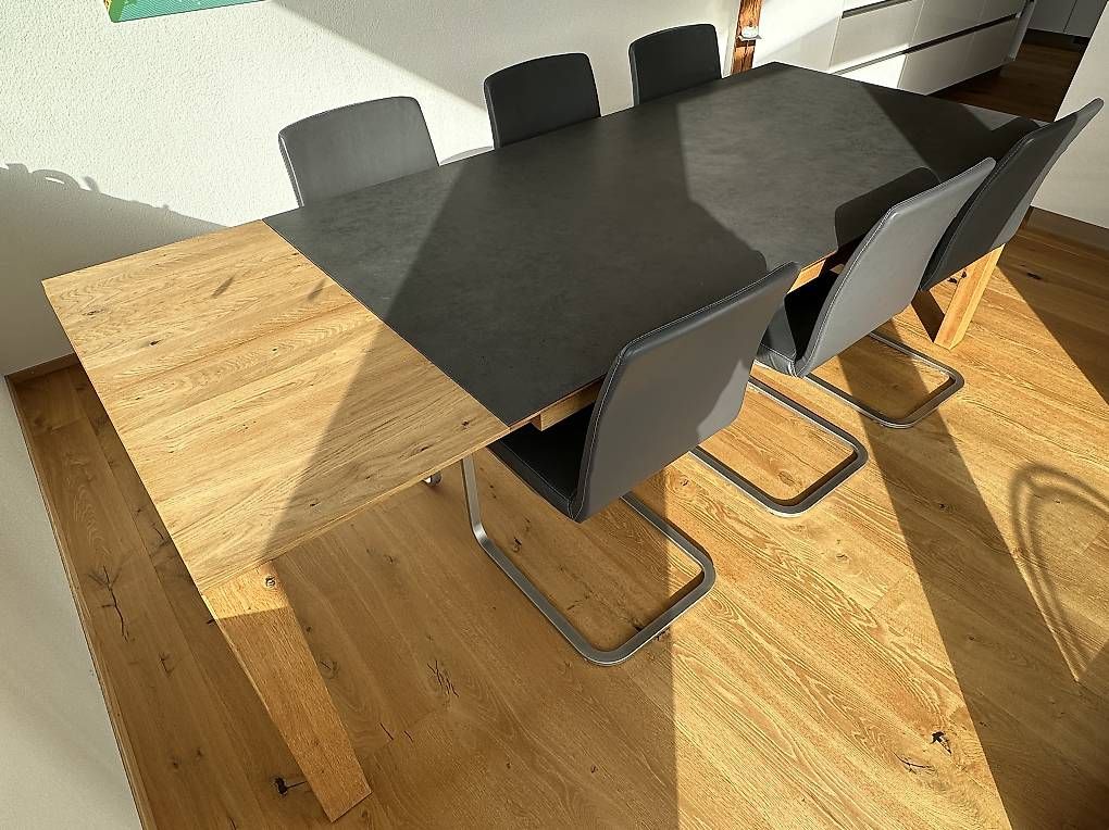 Tables: Esstisch mit Keramikplatte – D'occasion à Bühler par luca.zollinger 4