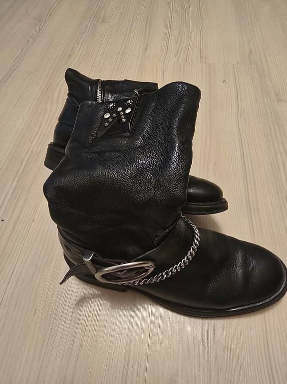 Chaussures femmes: Boots – D'occasion à Gutenswil par evita.64 1