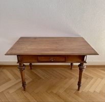 Holztisch Arbeitsplatz mit Schublade