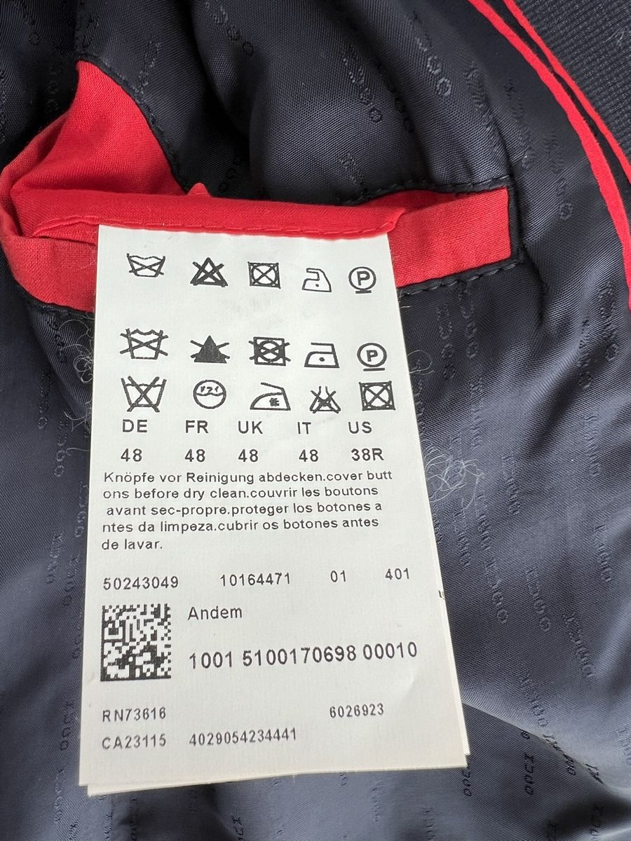 Hugo Boss Jacken: Hugo Boss – Gebraucht aus Lugano von las_7dyg 2