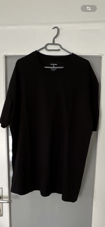 Schwarzes Basic T-Shirt, Near Basics, Top Zustand!