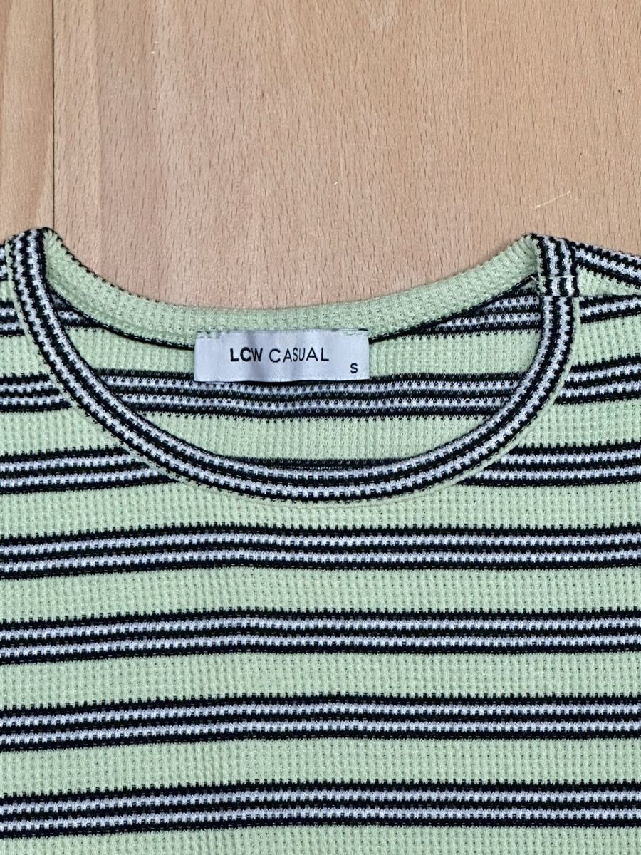 Top: gestreiftes Baby-T – Usato da Zürich venduto da sagres_5 1