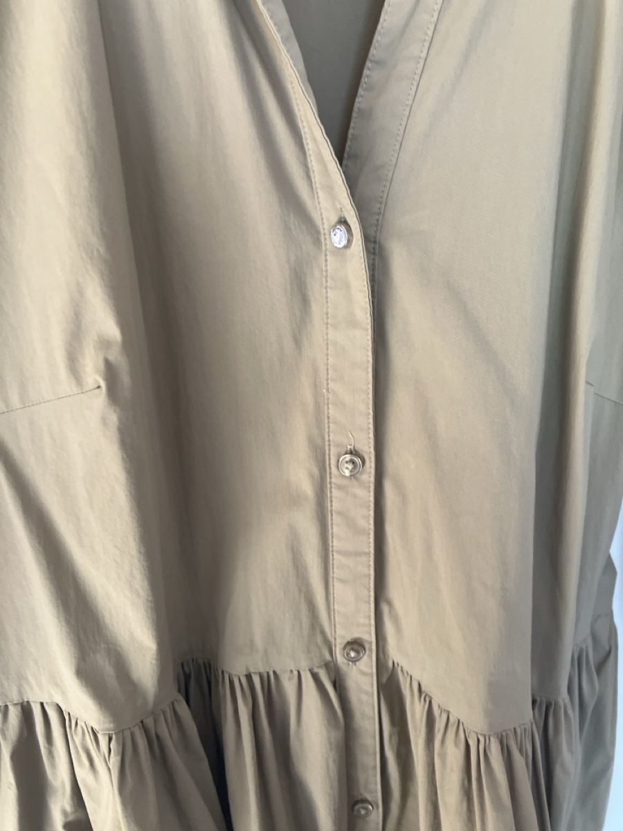 Vestiti: bequemes Kleid mit Knopfleiste Gr. 40 – Usato da Weissbad venduto da Praxedis_P51 3