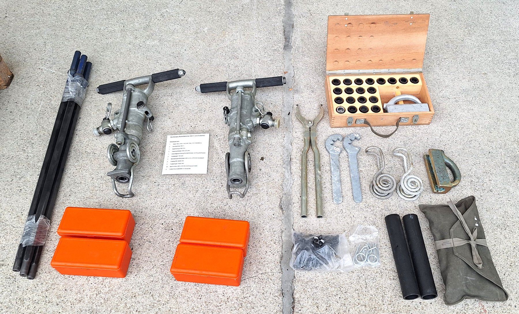 Alle Werkzeuge: Bohrhammer 11, Sortiment – Gebraucht aus Schaffhausen von Hottschili 2