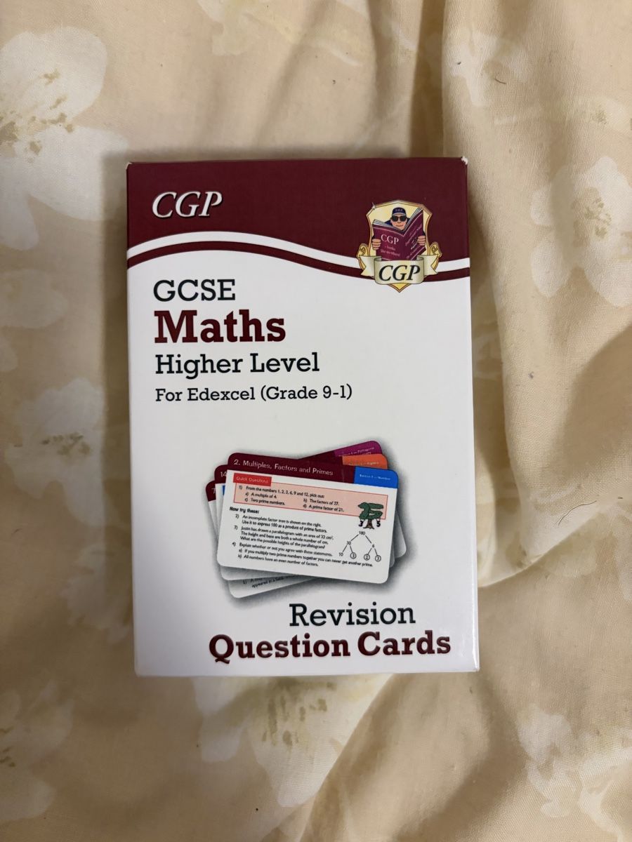 Livres: GCSE Maths Revision Cards  – D'occasion à Chambésy par tiffwears7