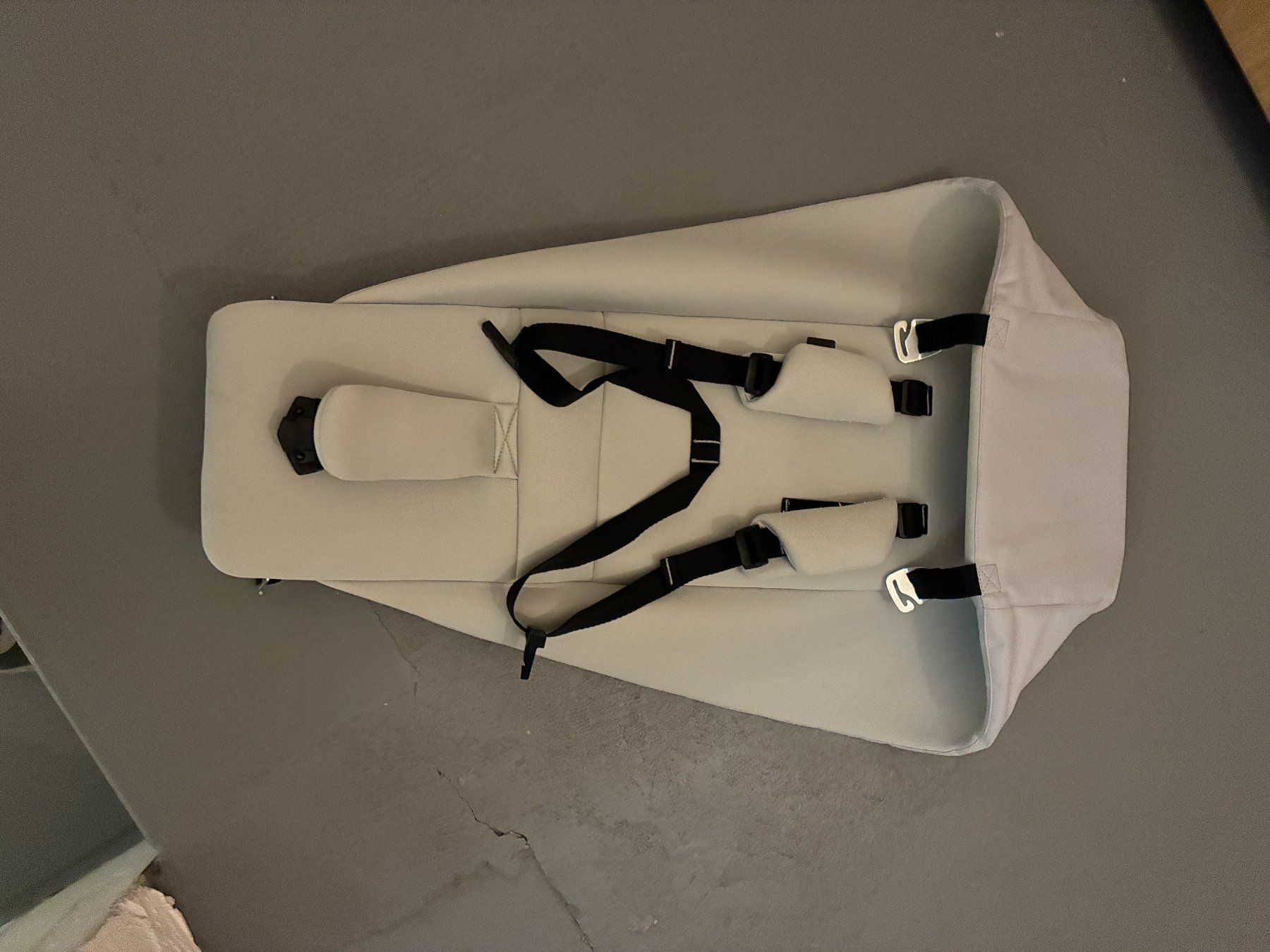 Thule Pièces détachées: Thule Infant Sling 2 – D'occasion à Uster par paulovianinha 1