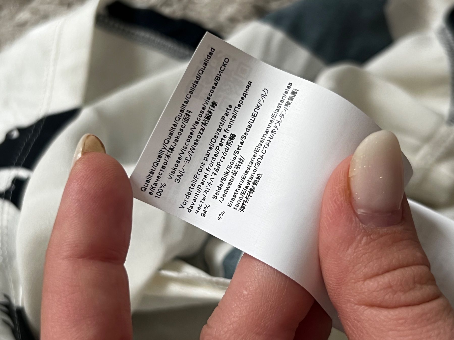 Hugo Boss Blusen: Damen Bluse BOSS (silk, new) – Neu und originalverpackt aus Sattel von Zlata1 3