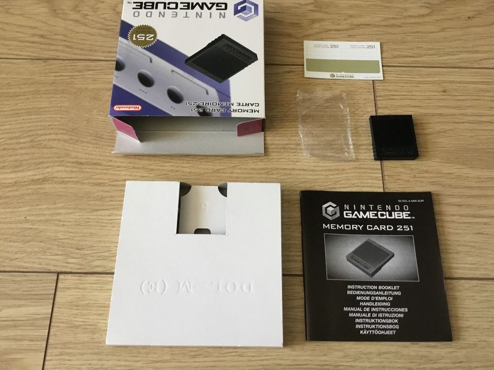 Nintendo Carte Mémoire 251 pour GameCube