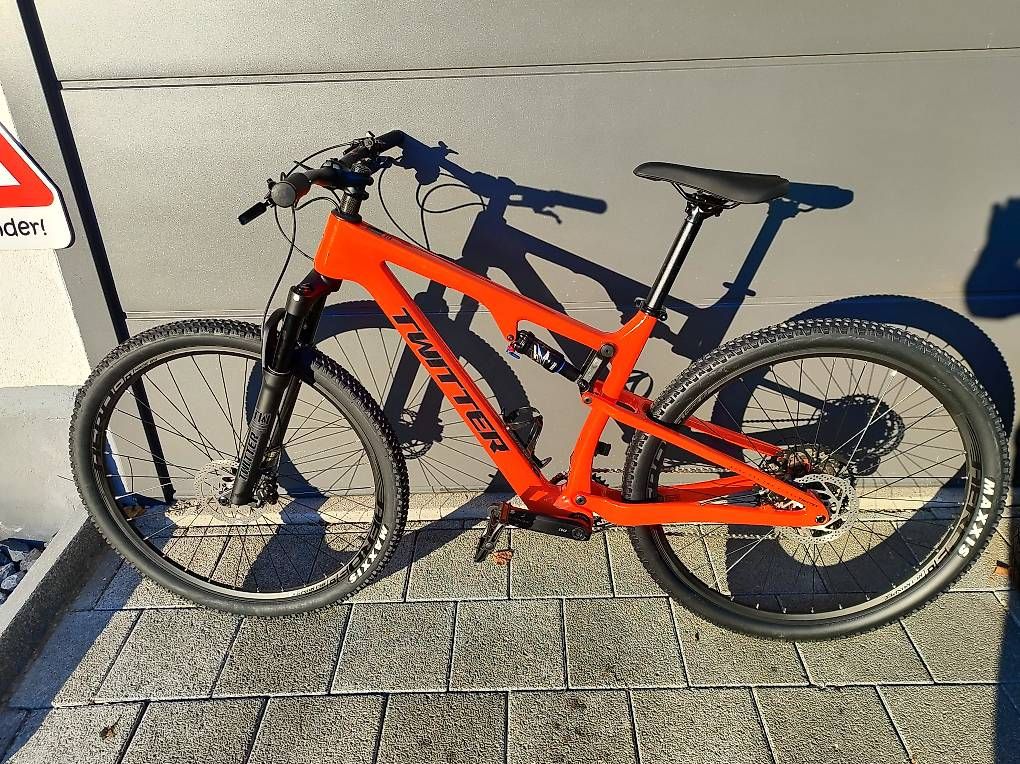 Biciclette: MTB mit Carbonrahmen – Nuovo (secondo la descrizione) da Bonau venduto da siscortes