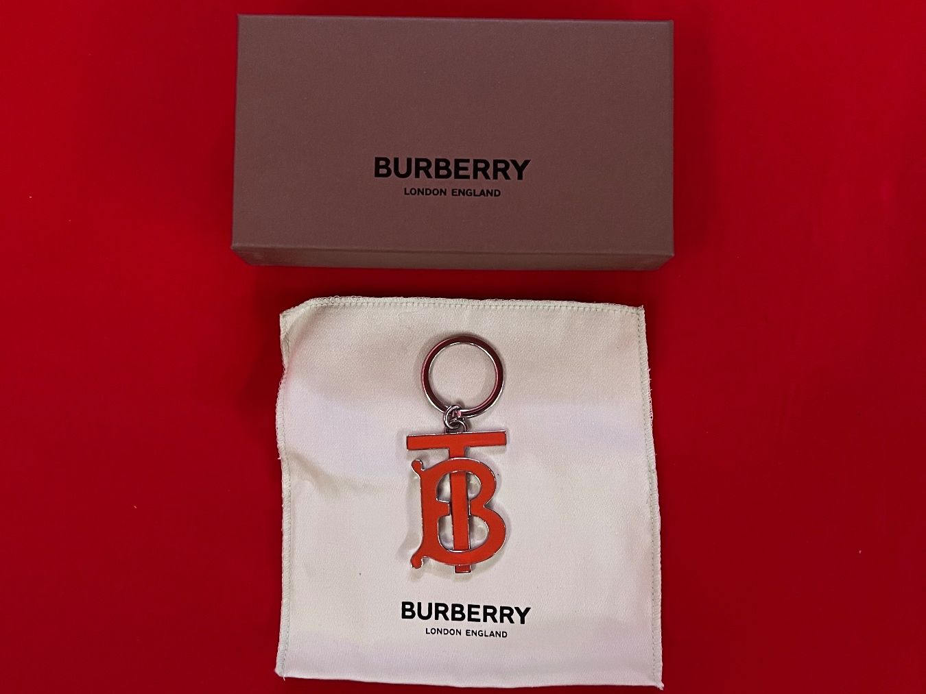 Burberry Portachiavi: Burberry Schlüsselanhänger – Usato da Küssnacht am Rigi venduto da CHM_1234