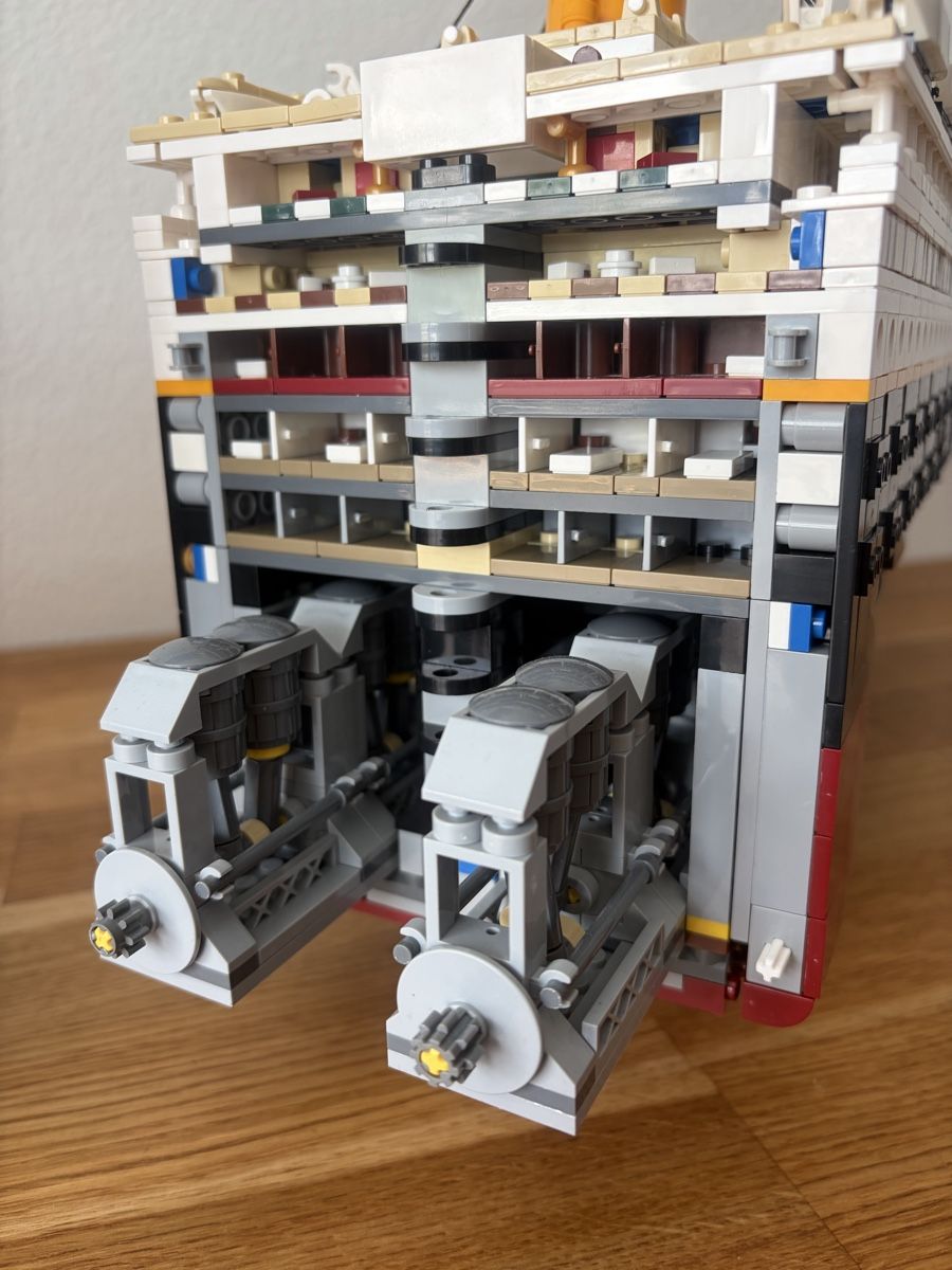 Modellbausätze & Standmodelle: Titanic Klemmbausteine Modellschiff  – Neu (gemäss Beschreibung) aus Zürich von Ari31 2
