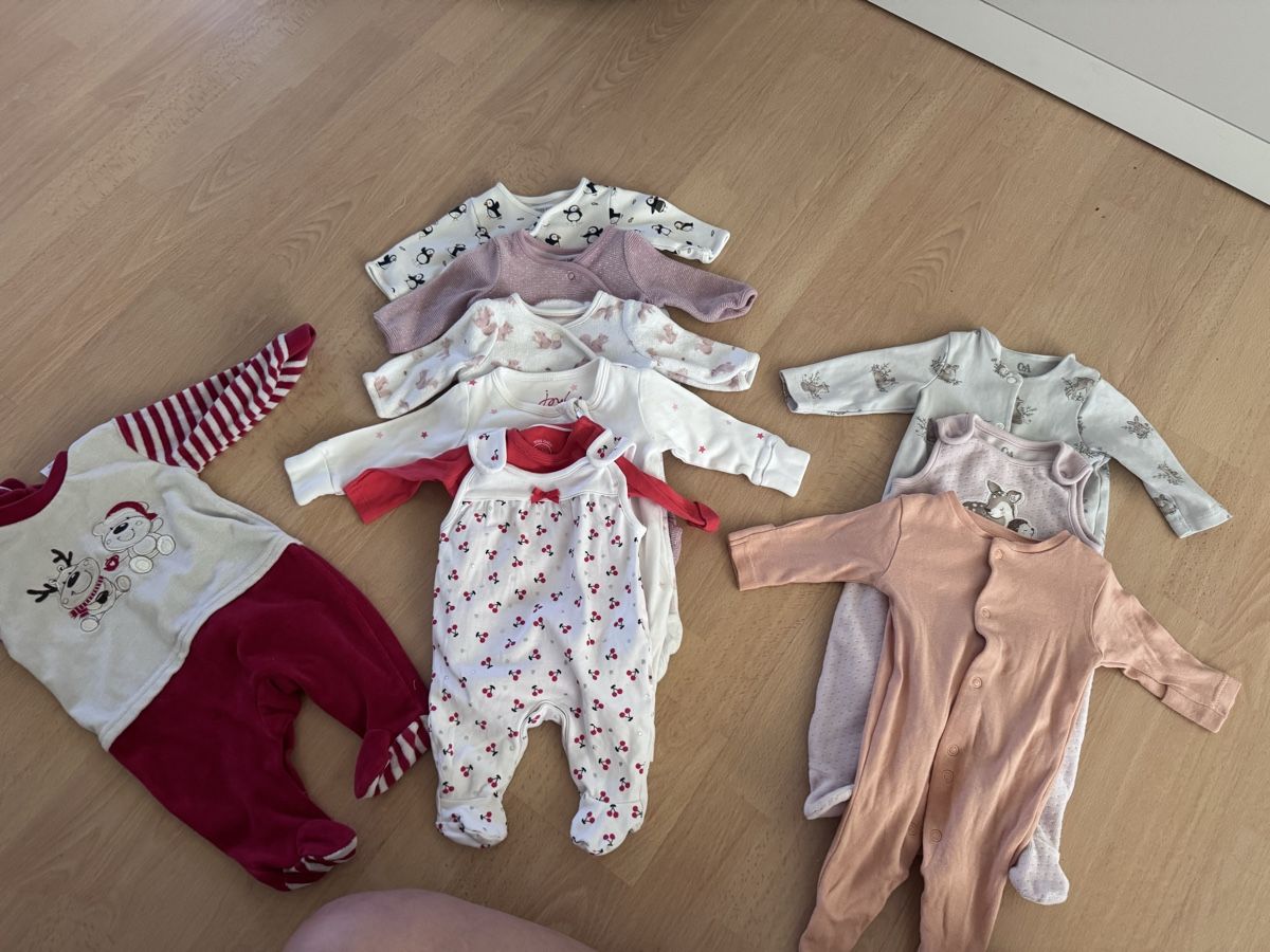 Lotti & Set di vestiti: Kleiderpaket 50/56 – Usato da Richterswil venduto da LaraAlonso 2