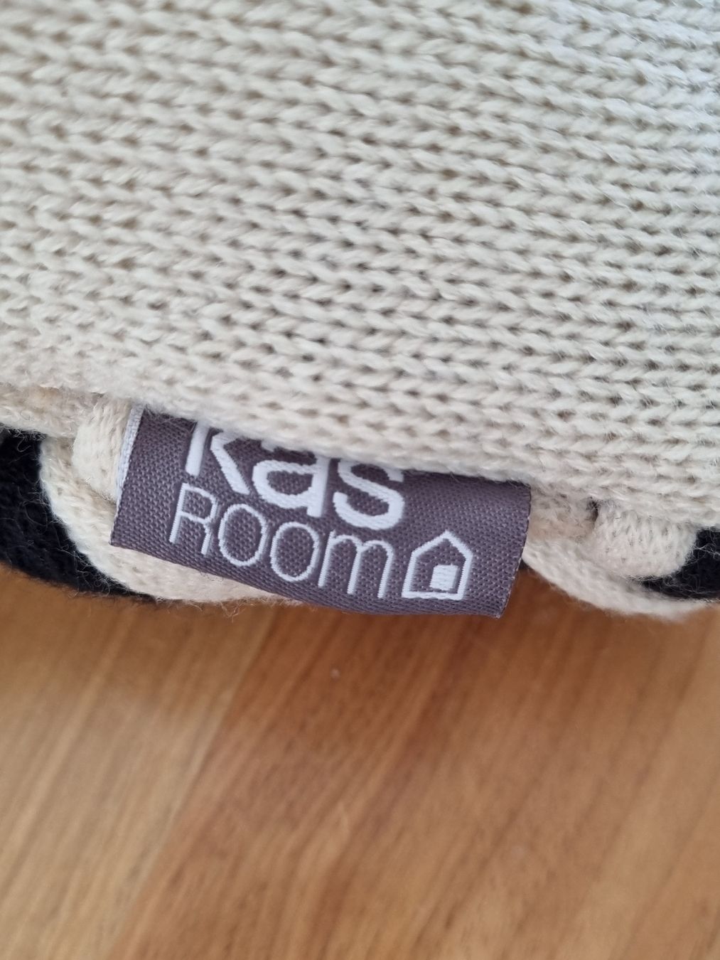 Cuscini: Housse et coussin splice de Kas – Nuovo (secondo la descrizione) da La Tour-de-Trême venduto da Coco06 3
