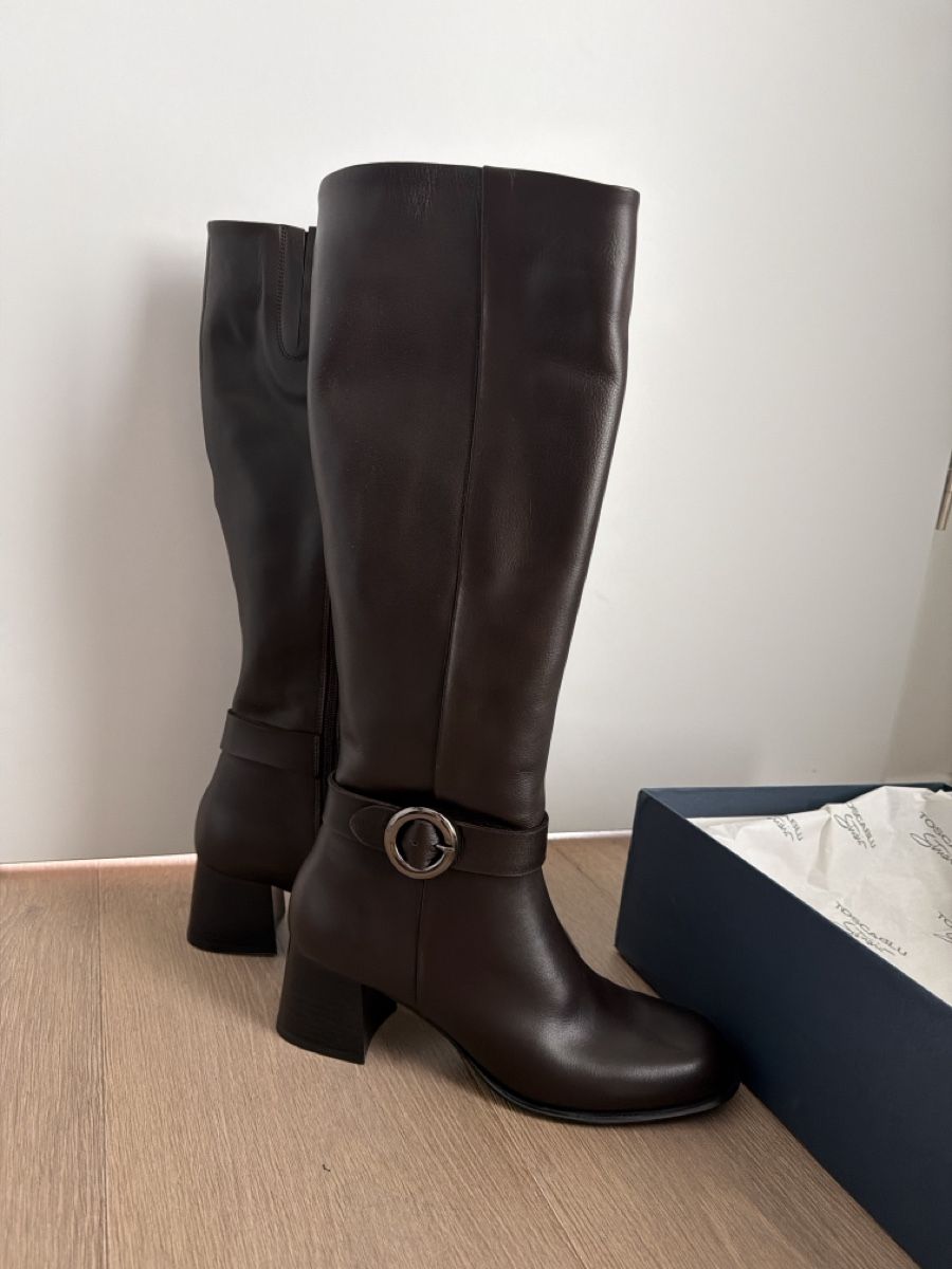 Scarpe da donna: Stiefel Gr. 39 braun Toscablu neu – Nuovo (secondo la descrizione) da Othmarsingen venduto da Darija7 4