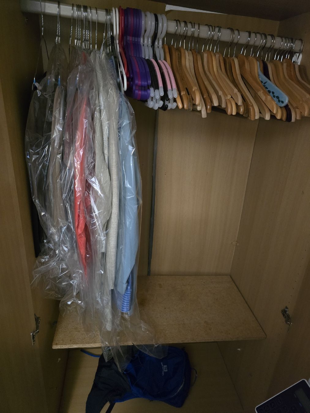 Armadi: Kleiderschrank – Usato da Winterthur venduto da Peykk 4