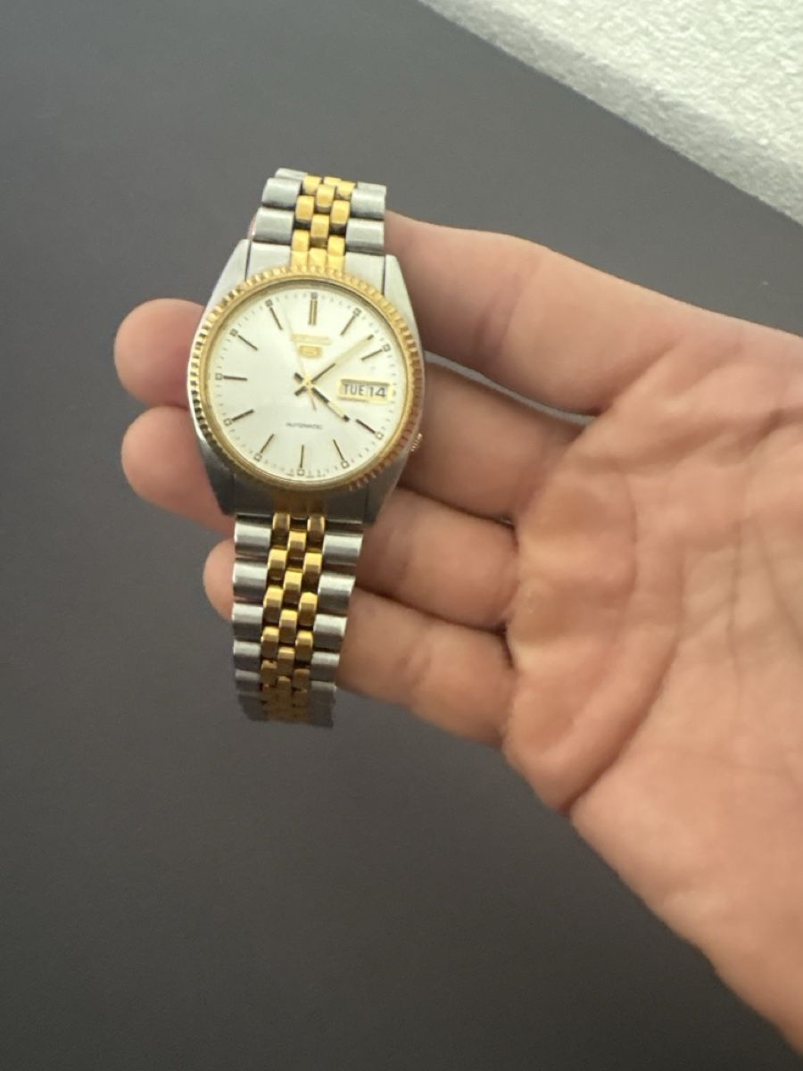 Seiko Orologi: Seiko 5 Automatic Two-Tone Watch - Great Condition! – Usato da Wil SG venduto da Carioca84 1